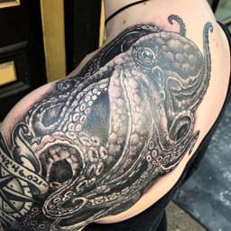 Black & Grey Octopus Shoulder